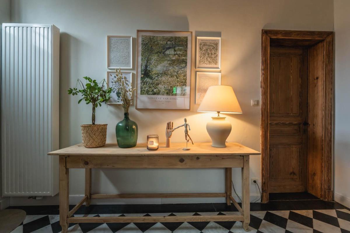 Maison Comtale Rochefort Luaran gambar